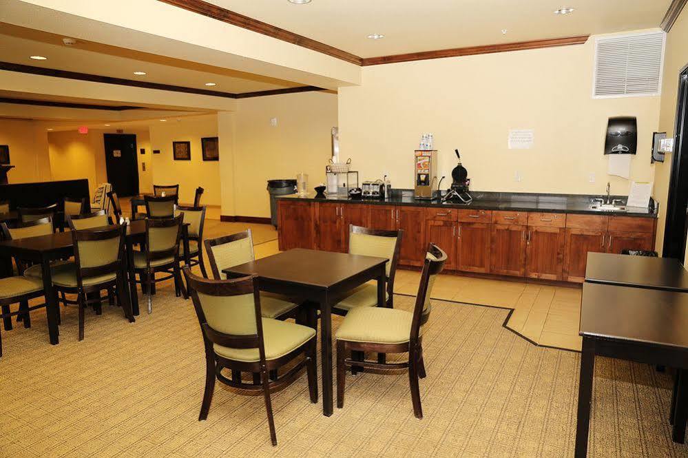 Black Gold Suites Stanley Εξωτερικό φωτογραφία